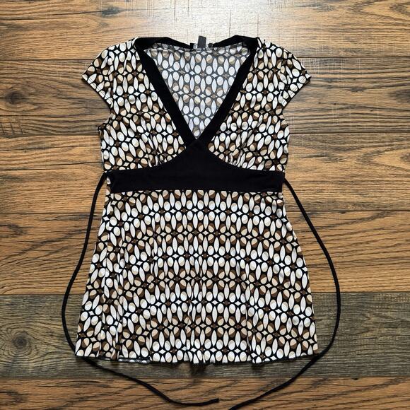 A. Byer Geometric Print Wrap Top Women’s Size M Brown Black White Retro Y2K - Picture 1 of 8